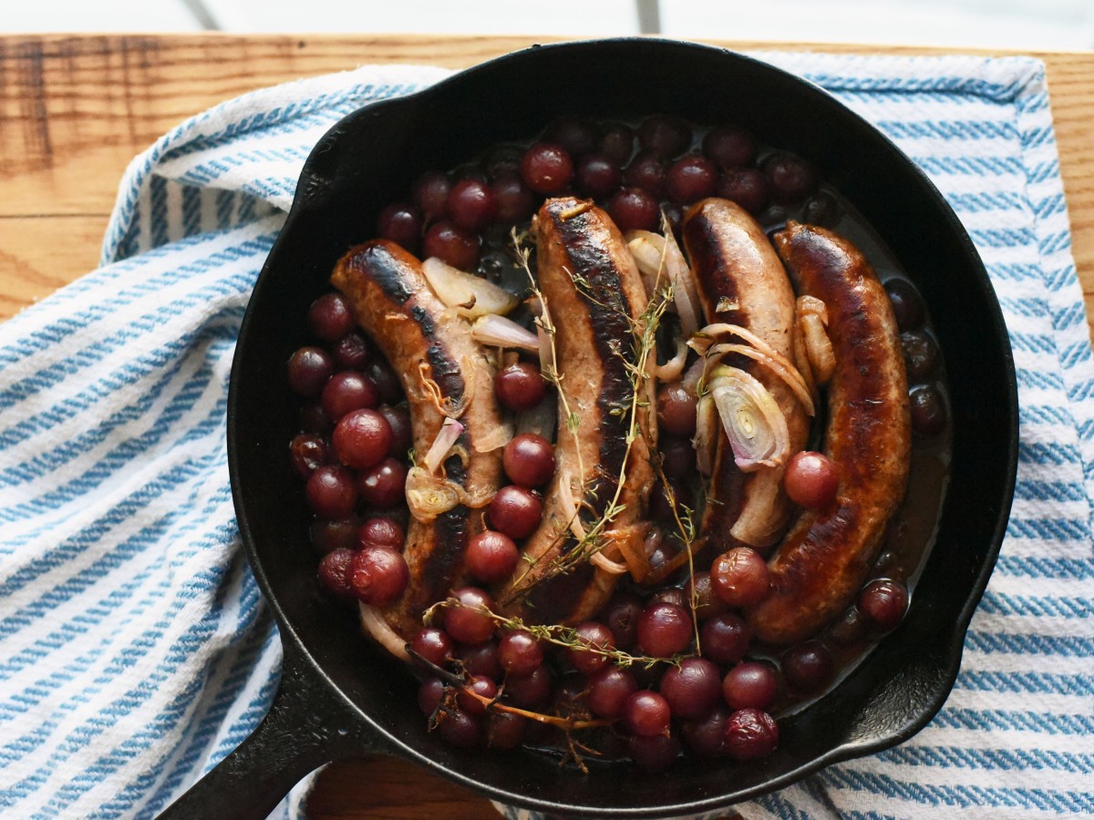 Roasted Sausage and Grapes